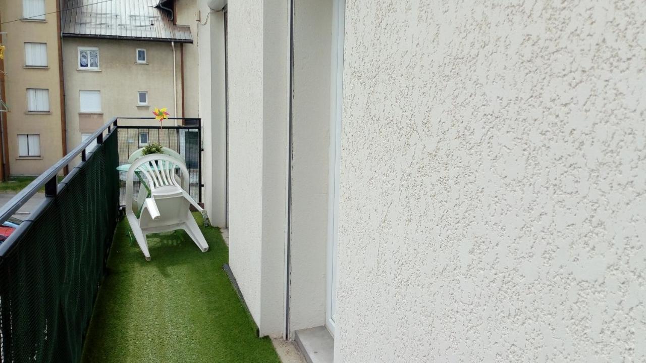 APPARTEMENT, LA ROUTE DES GRANDES ALPES , 8 couchages, GARAGE pour motards, cyclistes, POSSIBILITÉ de studios supplémentaires, si plus de 8 personnes Fourneaux  Esterno foto